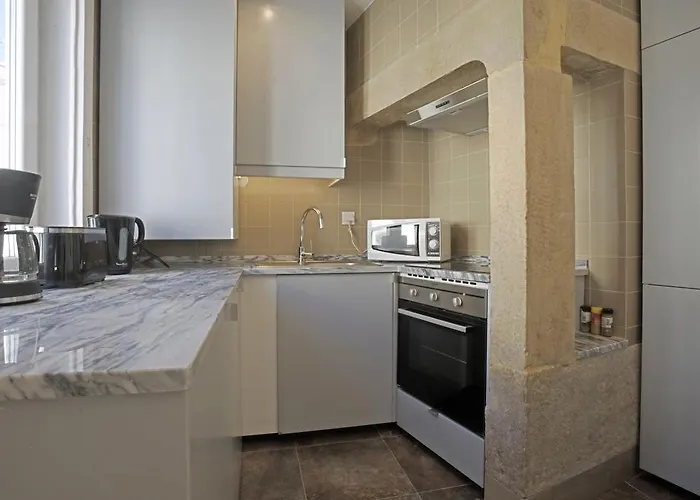 Duque-chiado Downtown